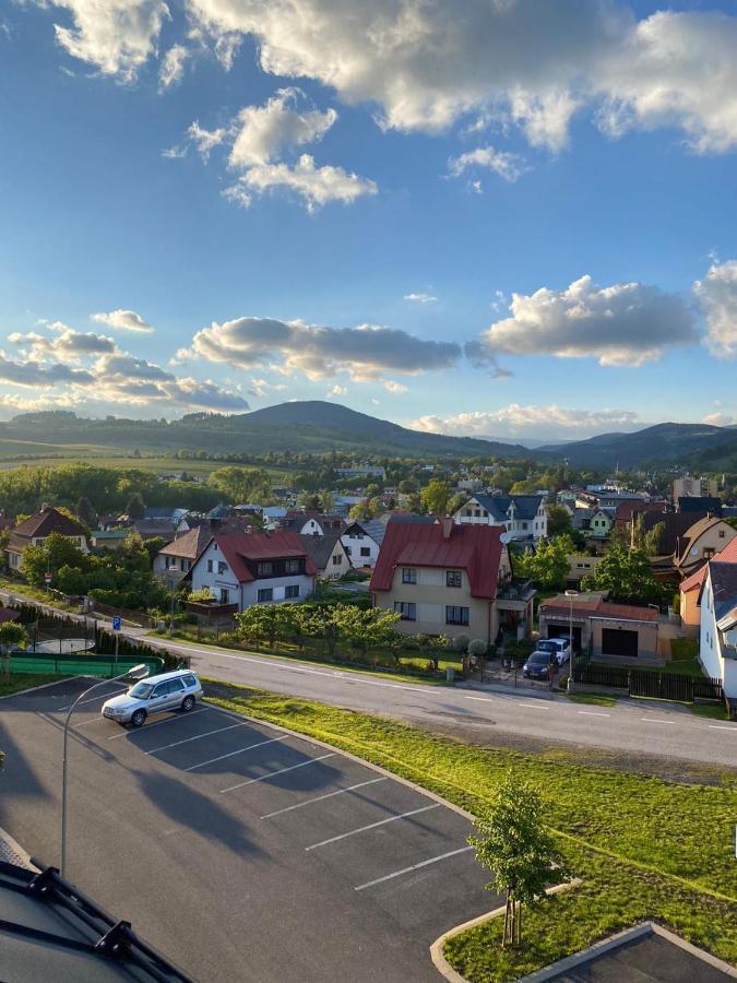 Deluxe Apartman Lisci Kopec Vrchlabí Eksteriør billede